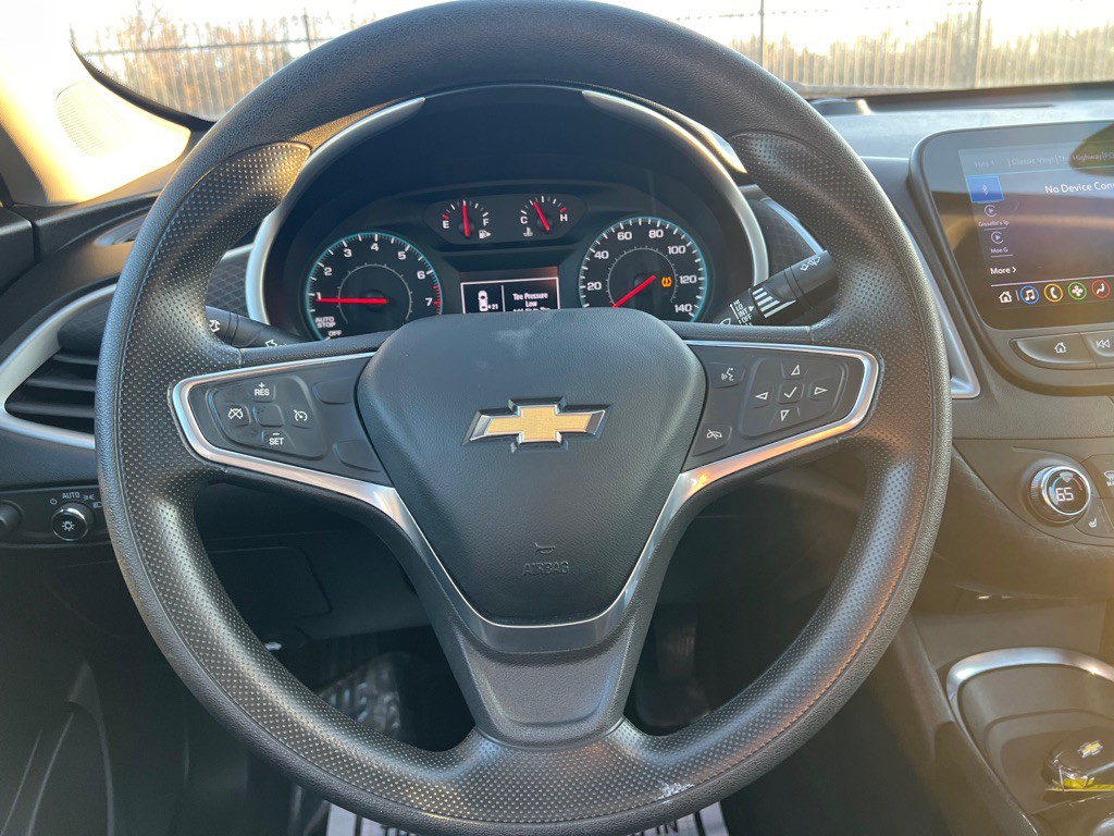 2022 Chevrolet Malibu Image 19