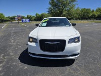 Image for 2018 Chrysler 300 Touring ID: 7346645