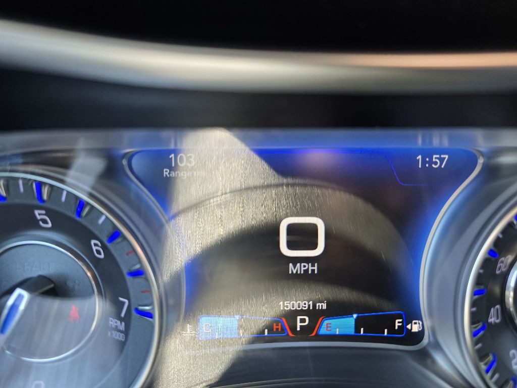 2018 Chrysler 300 Image 13