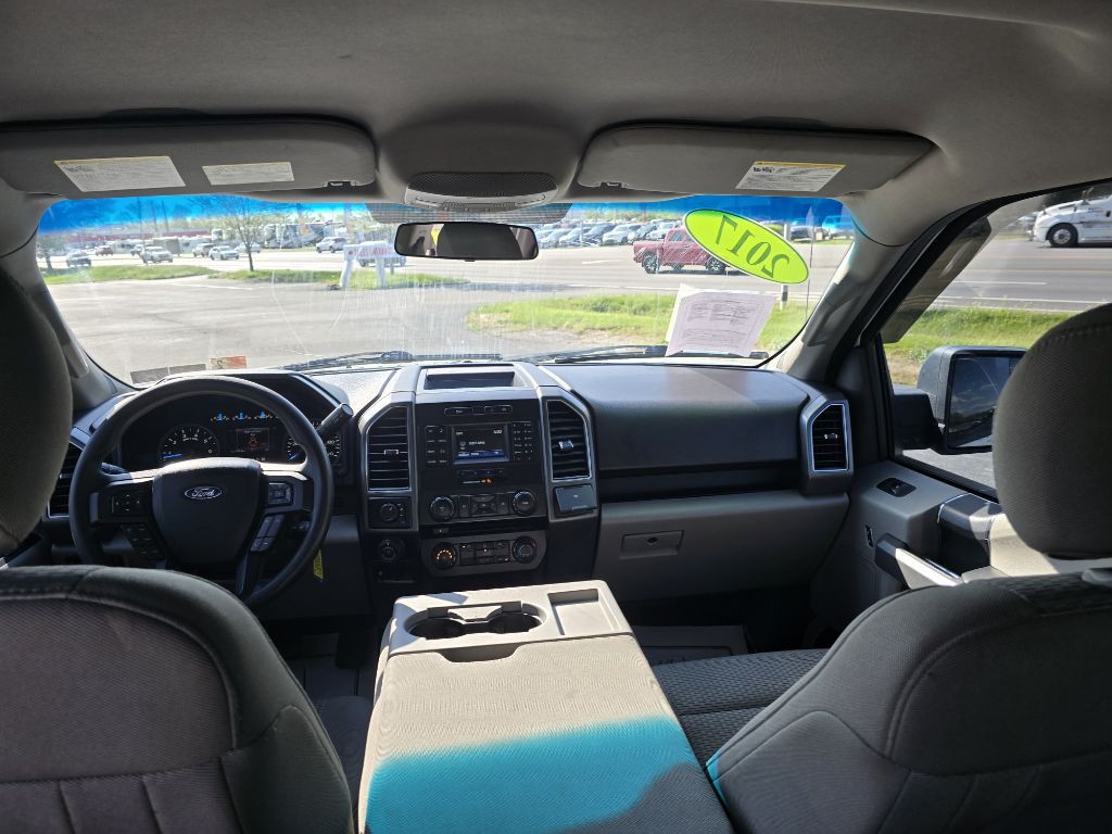2017 Ford F-150 Image 28
