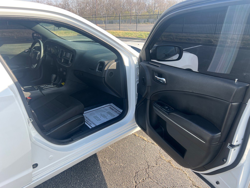 2014 Dodge Charger Image 11