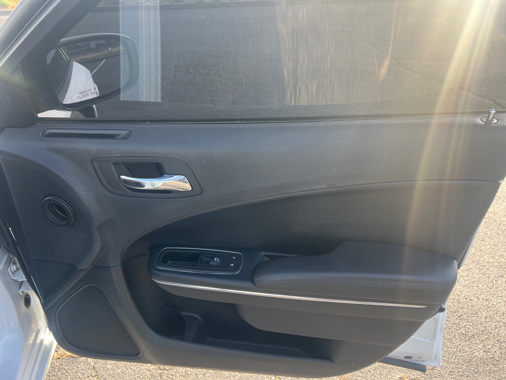 2014 Dodge Charger Image 12