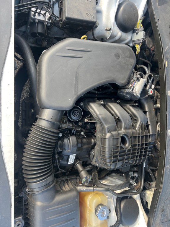 2014 Dodge Charger Image 21