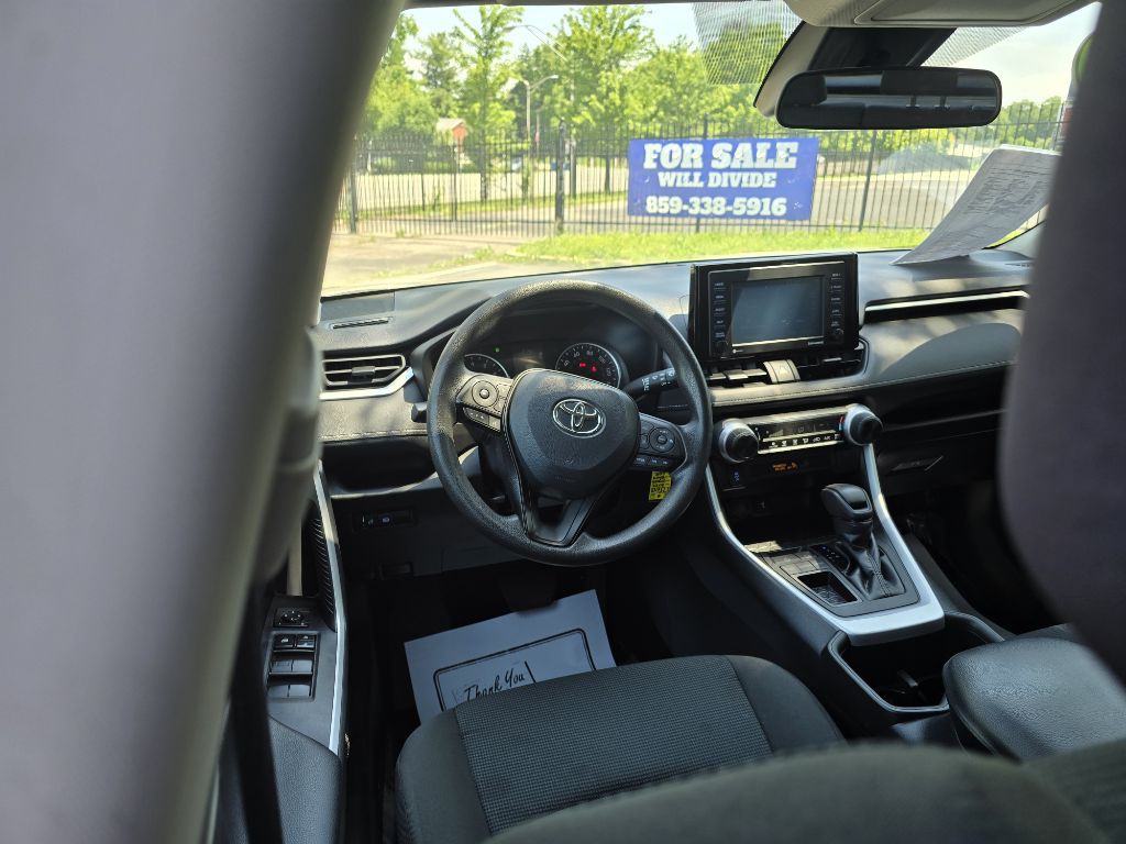 2022 Toyota Rav4 Image 13