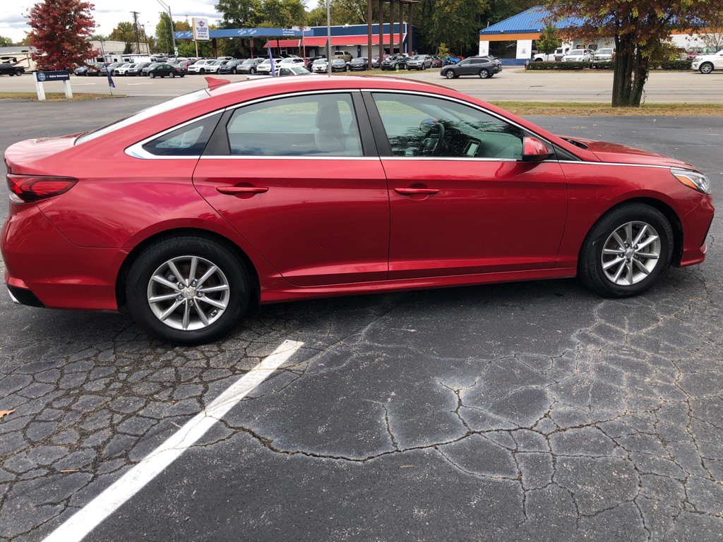 2018 Hyundai Sonata Image 9