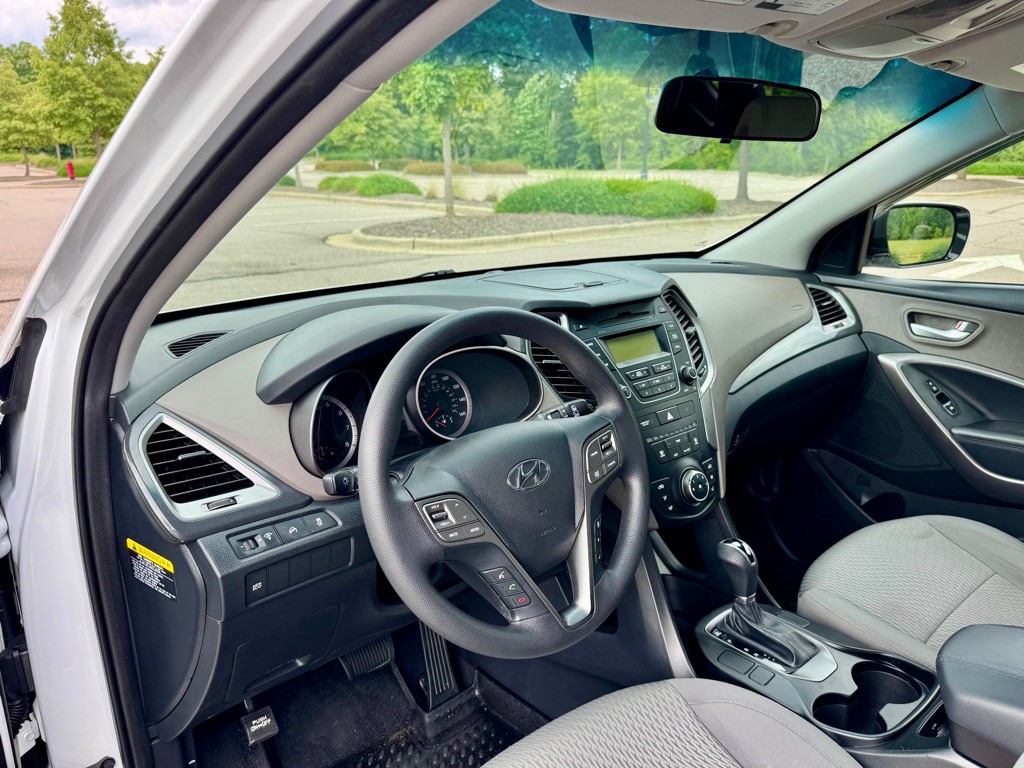 2015 Hyundai Santa Fe Sport Image 11