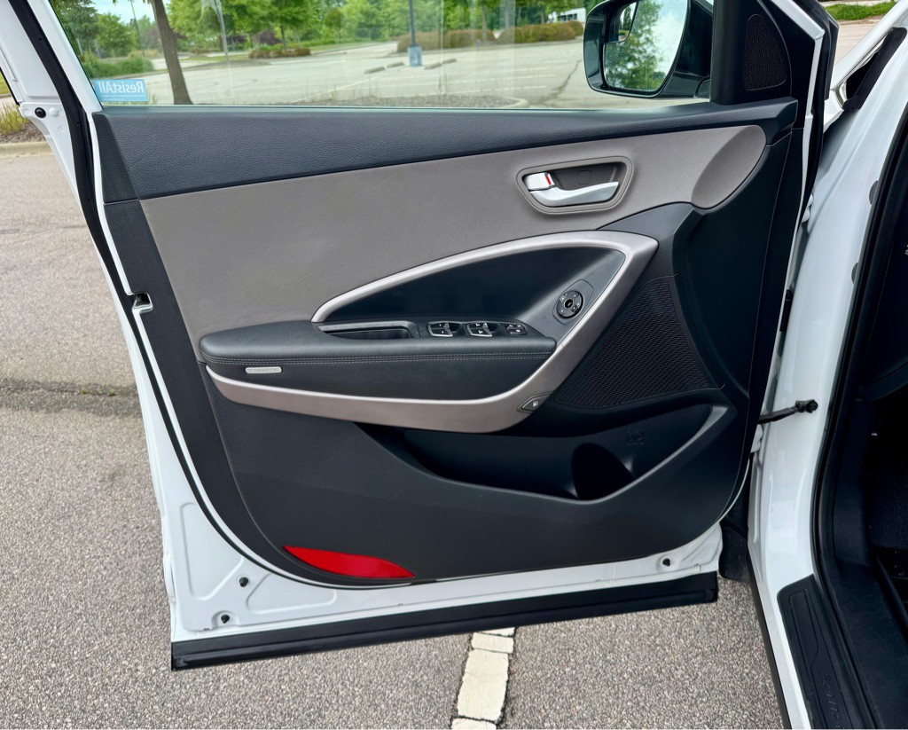 2015 Hyundai Santa Fe Sport Image 12