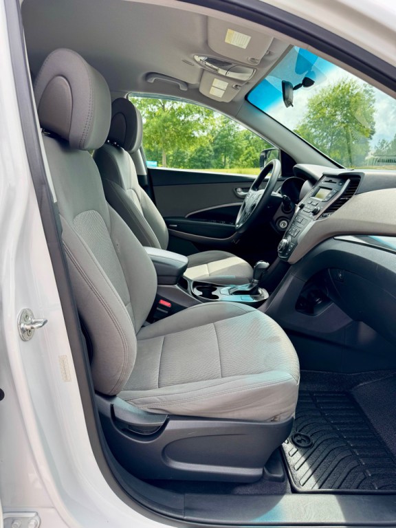 2015 Hyundai Santa Fe Sport Image 25