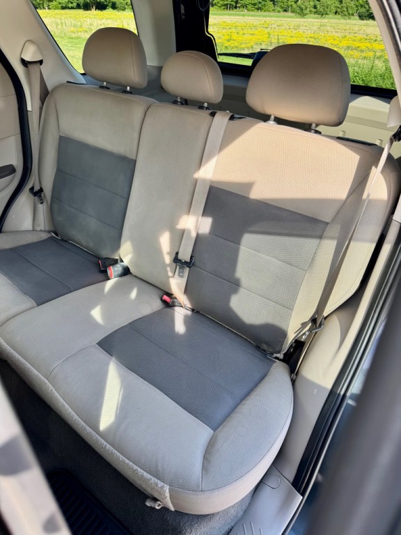 2008 Ford Escape Image 15