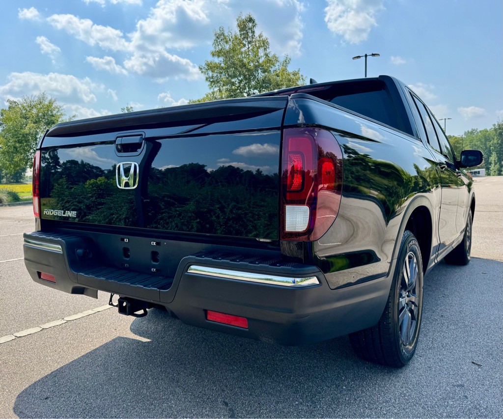 2019 Honda Ridgeline Image 5