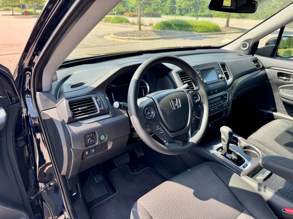 2019 Honda Ridgeline Image 12