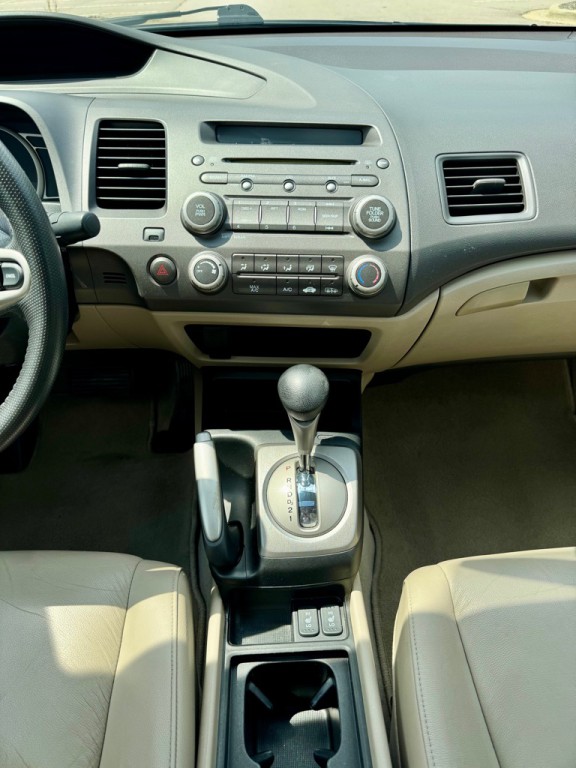 2010 Honda Civic Image 19