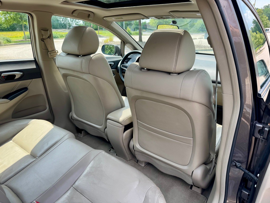 2010 Honda Civic Image 23