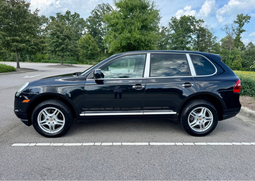 2009 Porsche Cayenne Image 8
