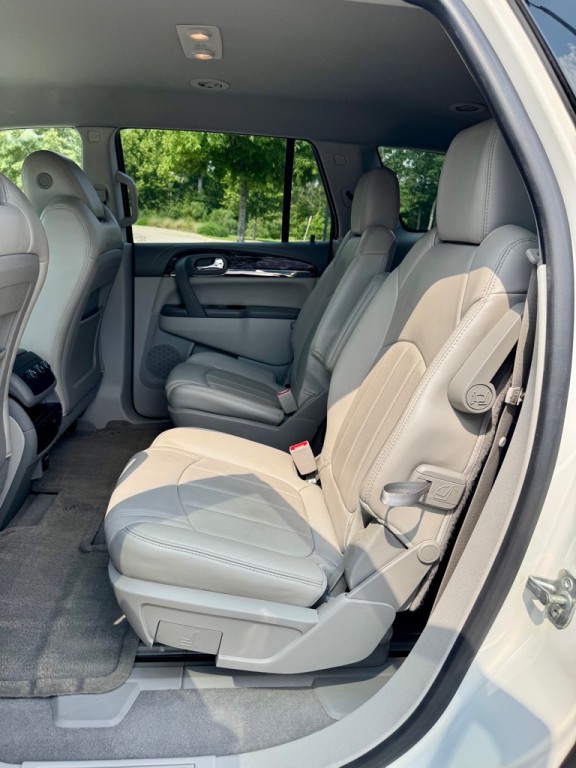 2014 Buick Enclave Image 14