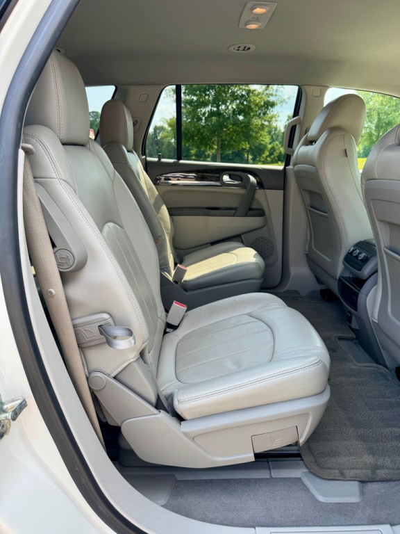 2014 Buick Enclave Image 23
