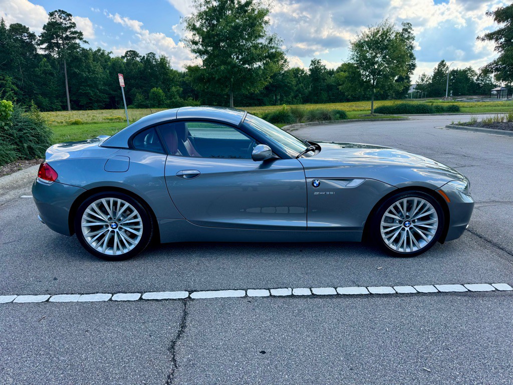 2009 BMW Z4 Image 4