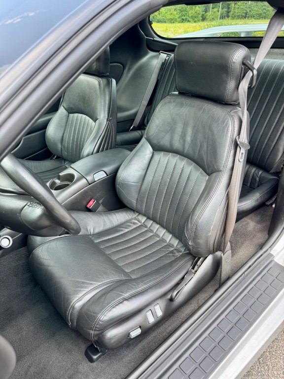 2002 Pontiac Firebird Image 13