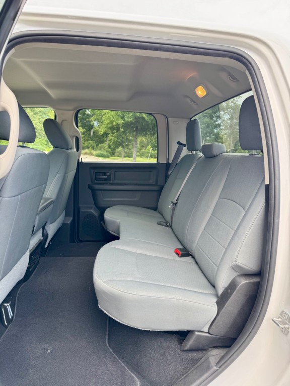 2020 RAM 1500 Image 12
