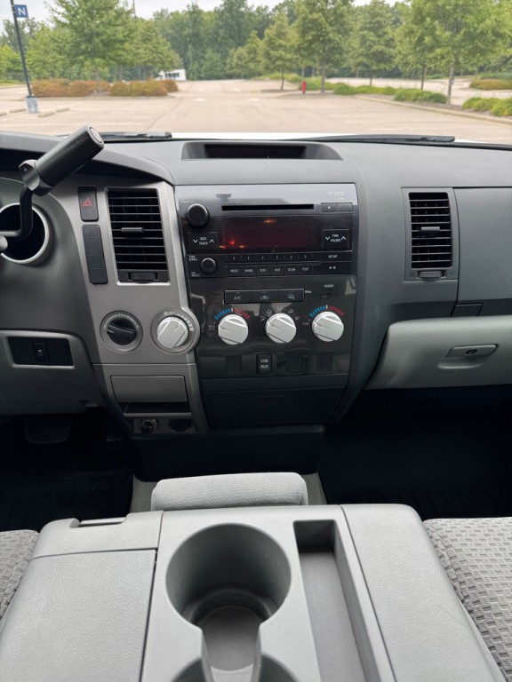 2010 Toyota Tundra Image 17