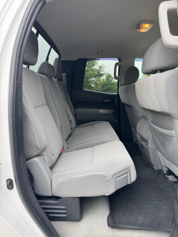 2010 Toyota Tundra Image 19
