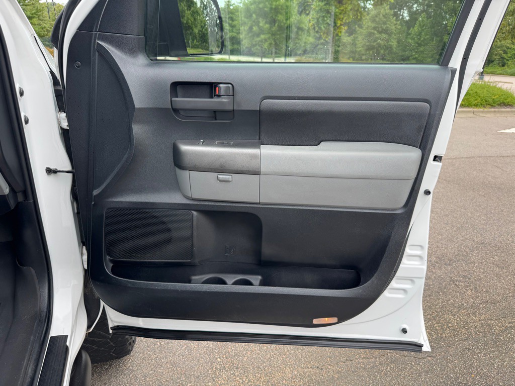 2010 Toyota Tundra Image 23