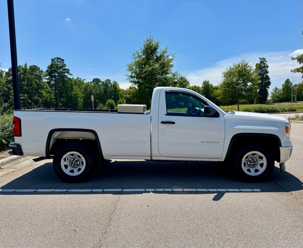 2015 GMC Sierra Image 4