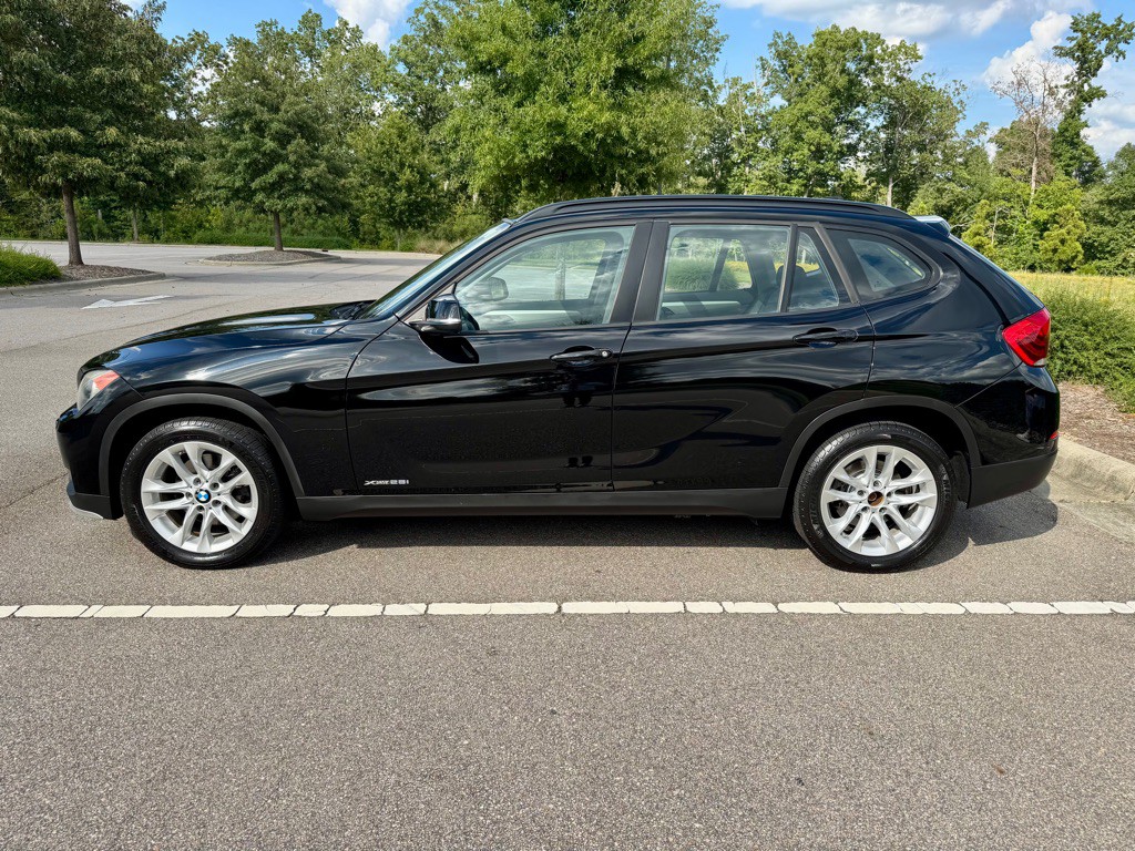 2015 BMW X1 Image 8