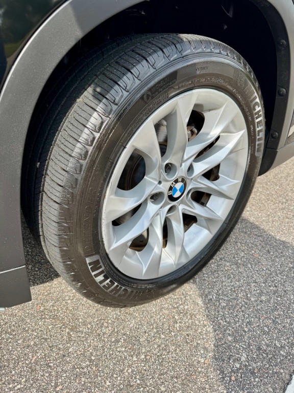 2015 BMW X1 Image 9