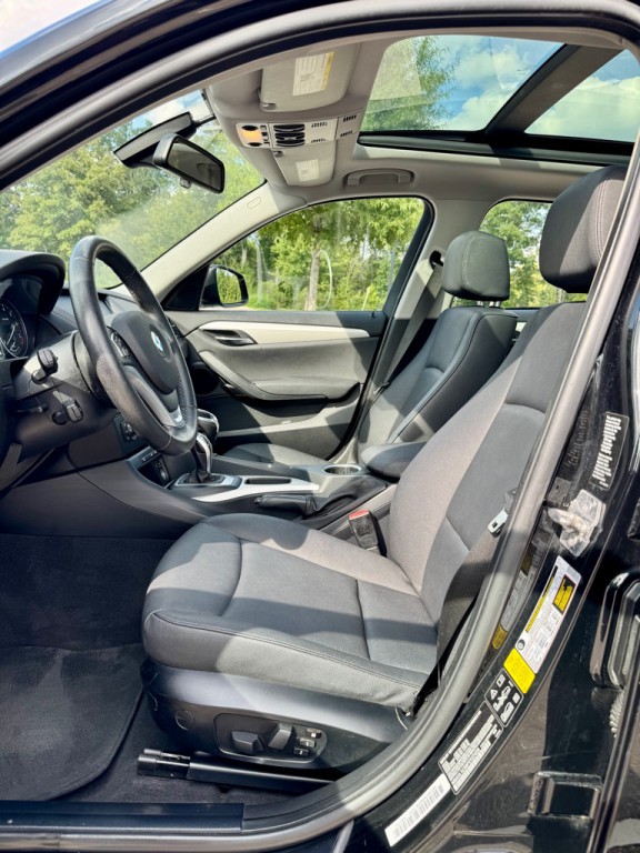 2015 BMW X1 Image 10