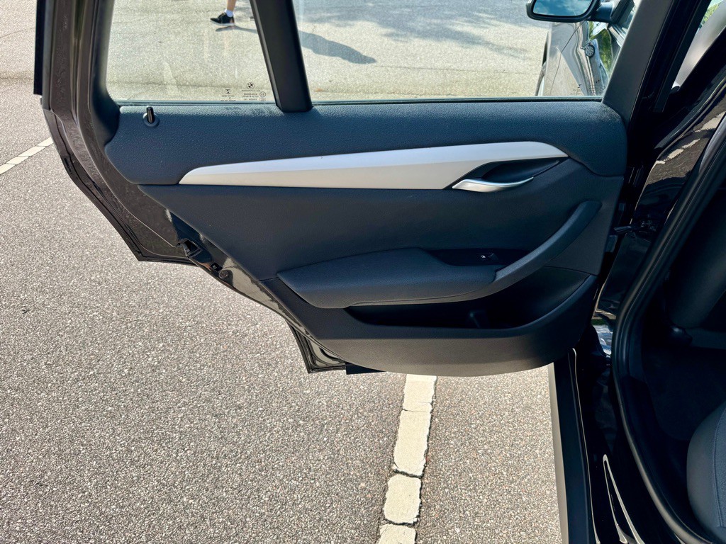 2015 BMW X1 Image 15