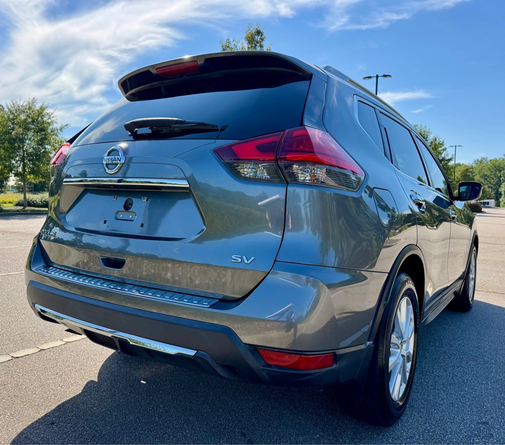 2017 Nissan Rogue Image 5