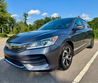 Image for 2017 Honda Accord LX ID: 6717479