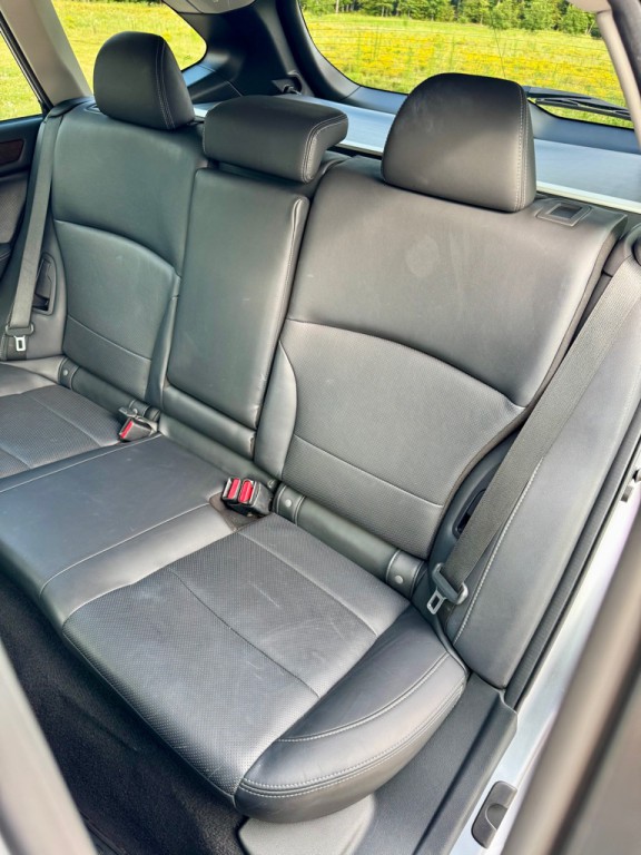 2015 Subaru Outback Image 14