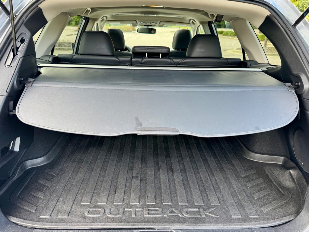 2015 Subaru Outback Image 30