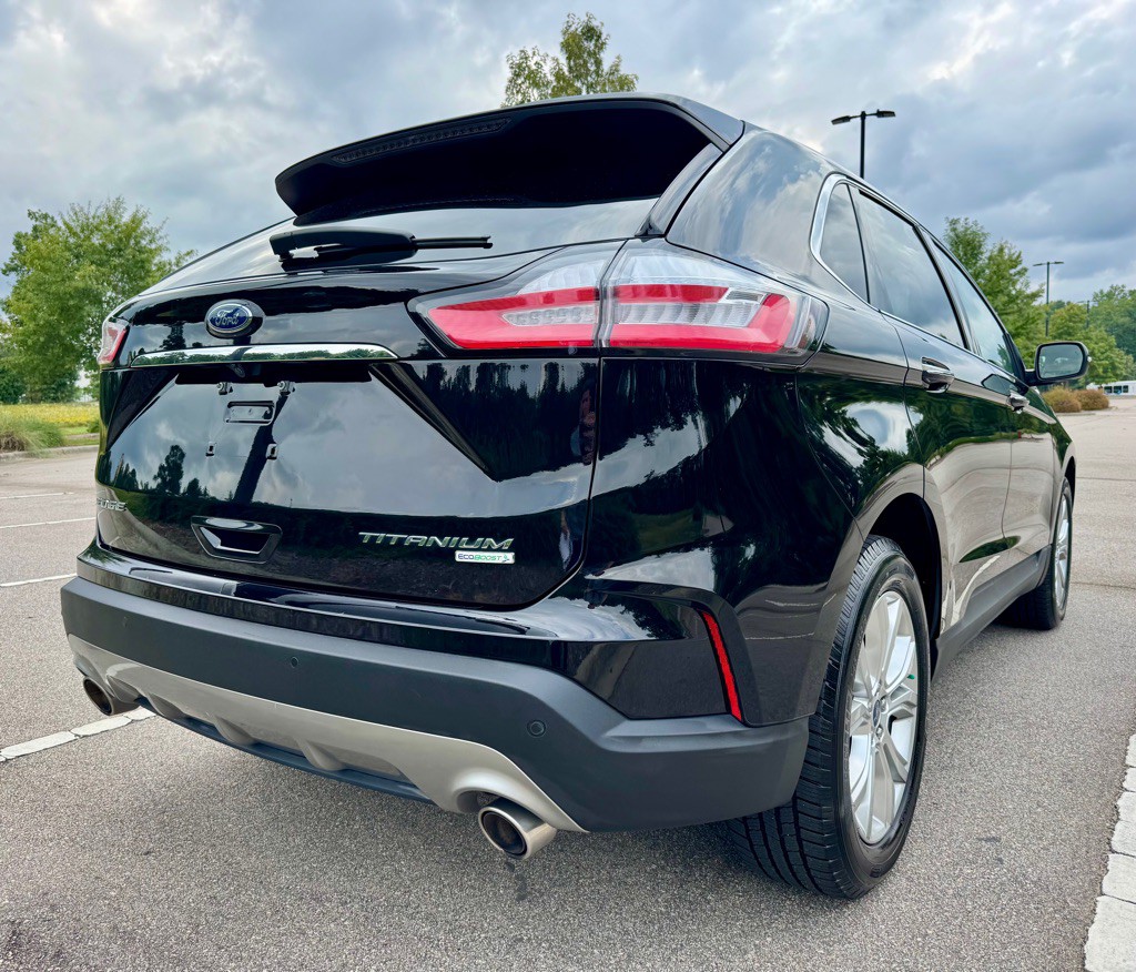 2020 Ford Edge Image 5