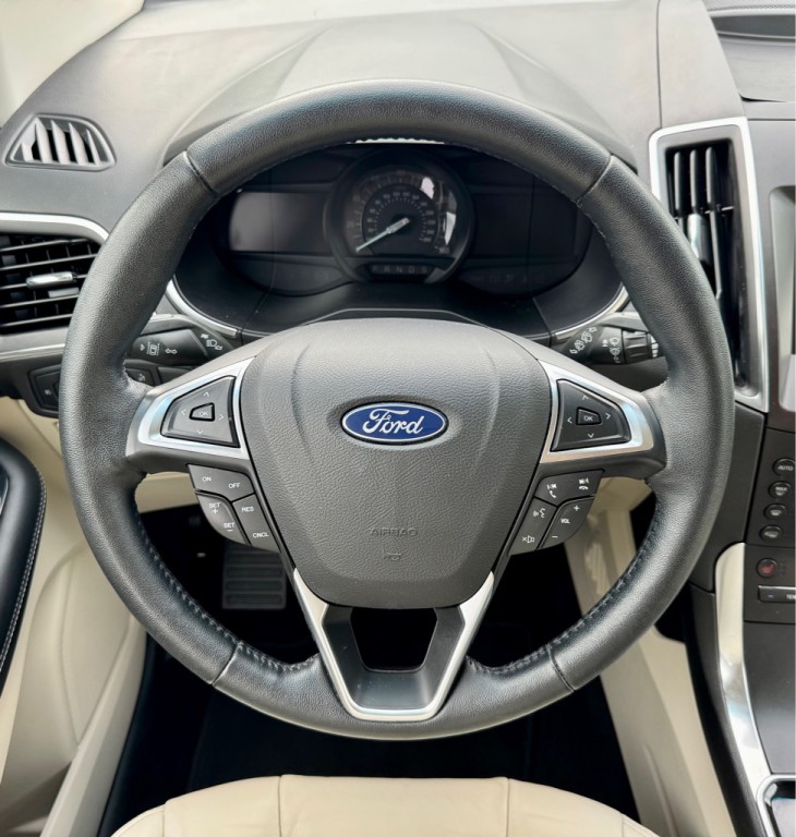 2020 Ford Edge Image 19