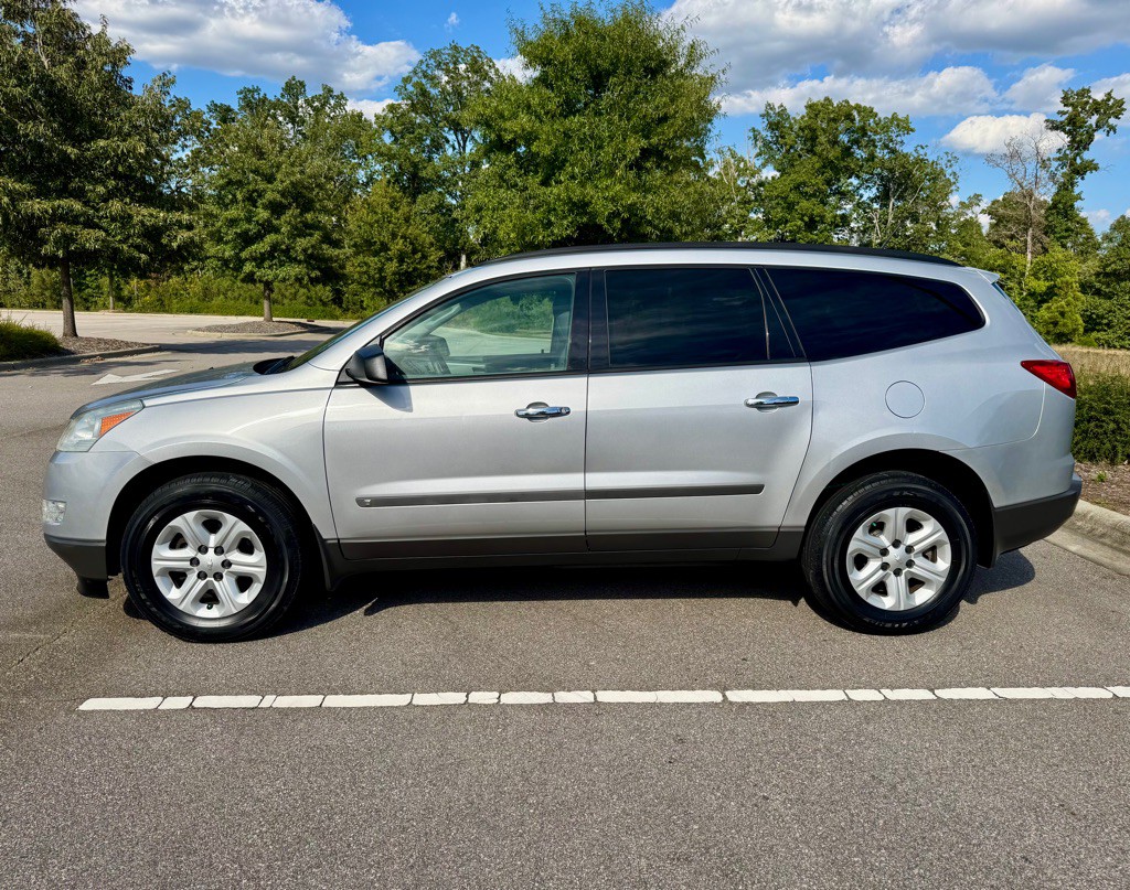 2009 Chevrolet Traverse Image 8
