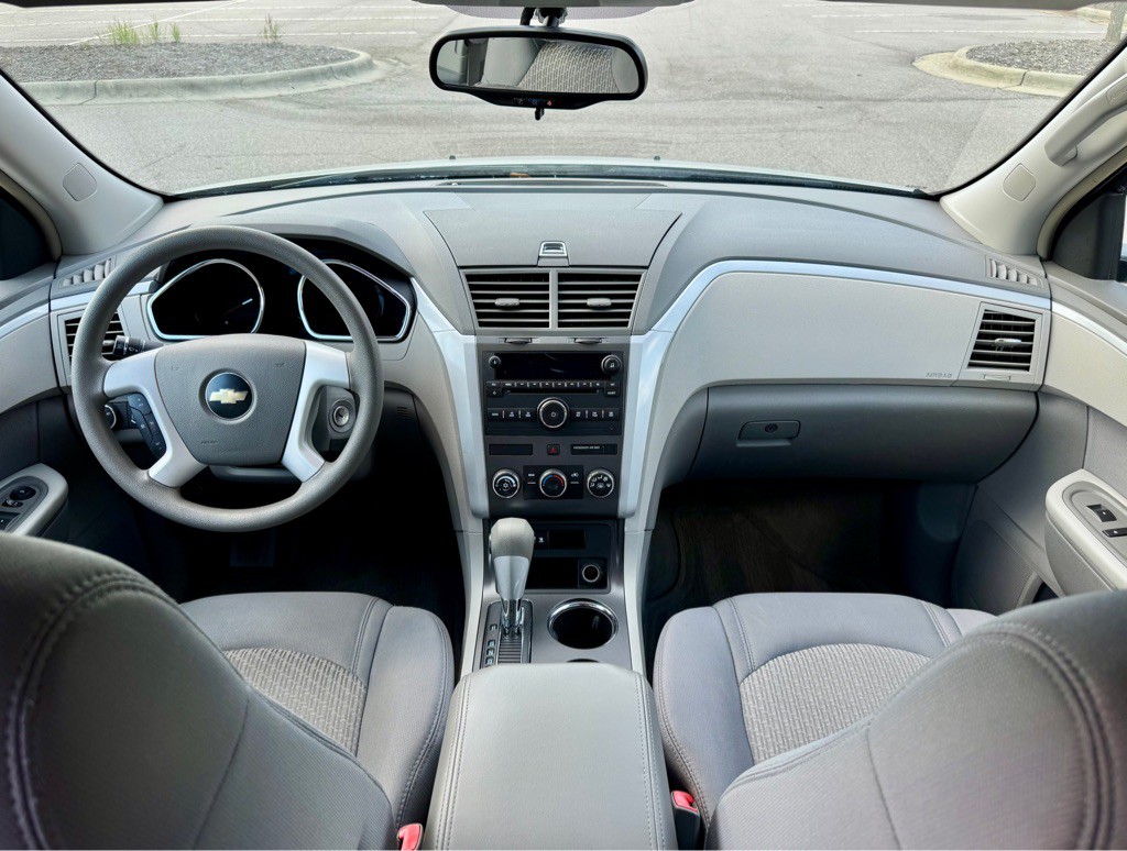 2009 Chevrolet Traverse Image 18
