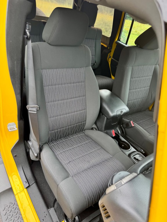 2011 Jeep Wrangler Unlimited Image 24