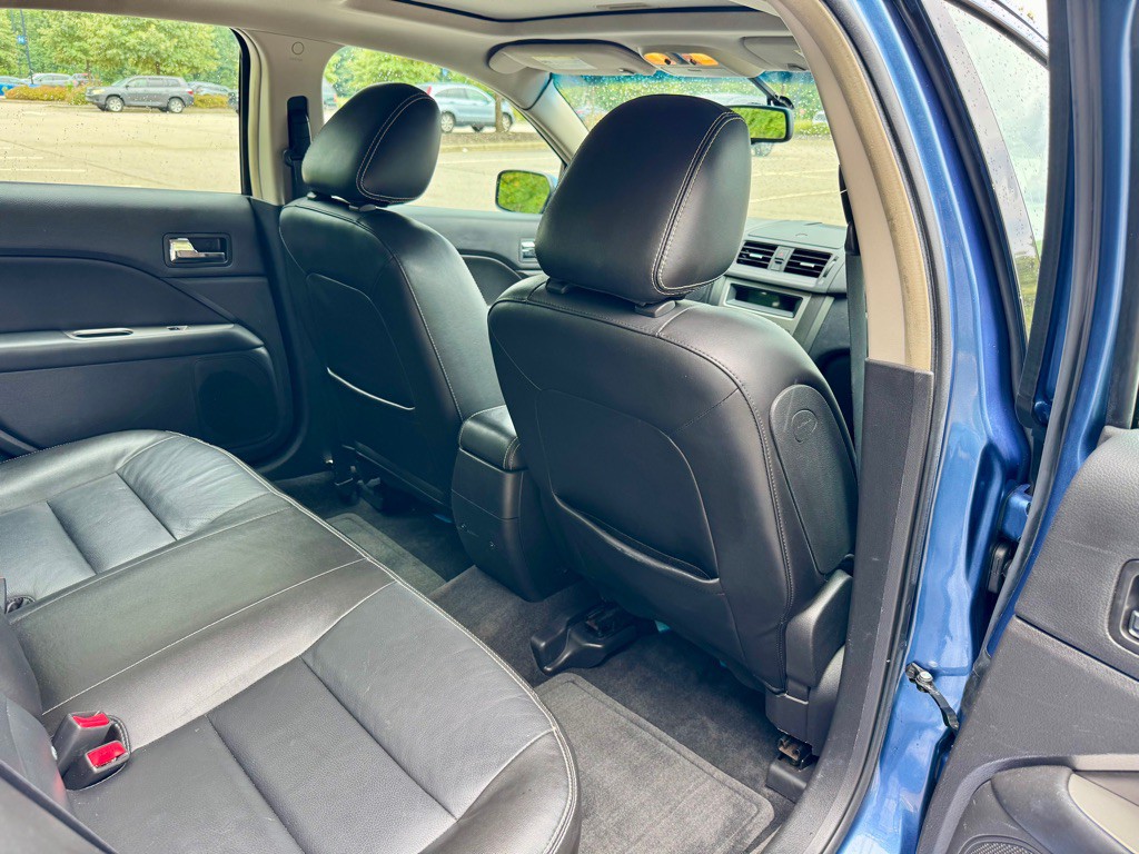 2010 Ford Fusion Image 20