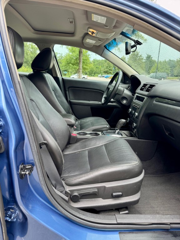 2010 Ford Fusion Image 22