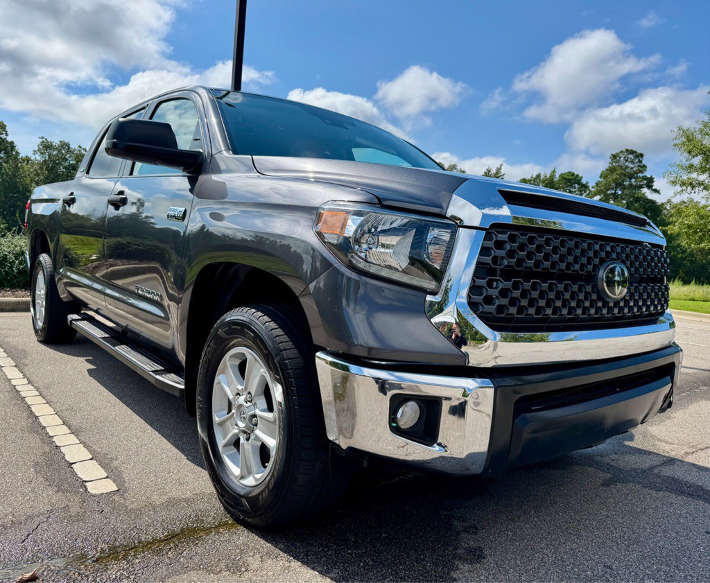 2020 Toyota Tundra Image 3