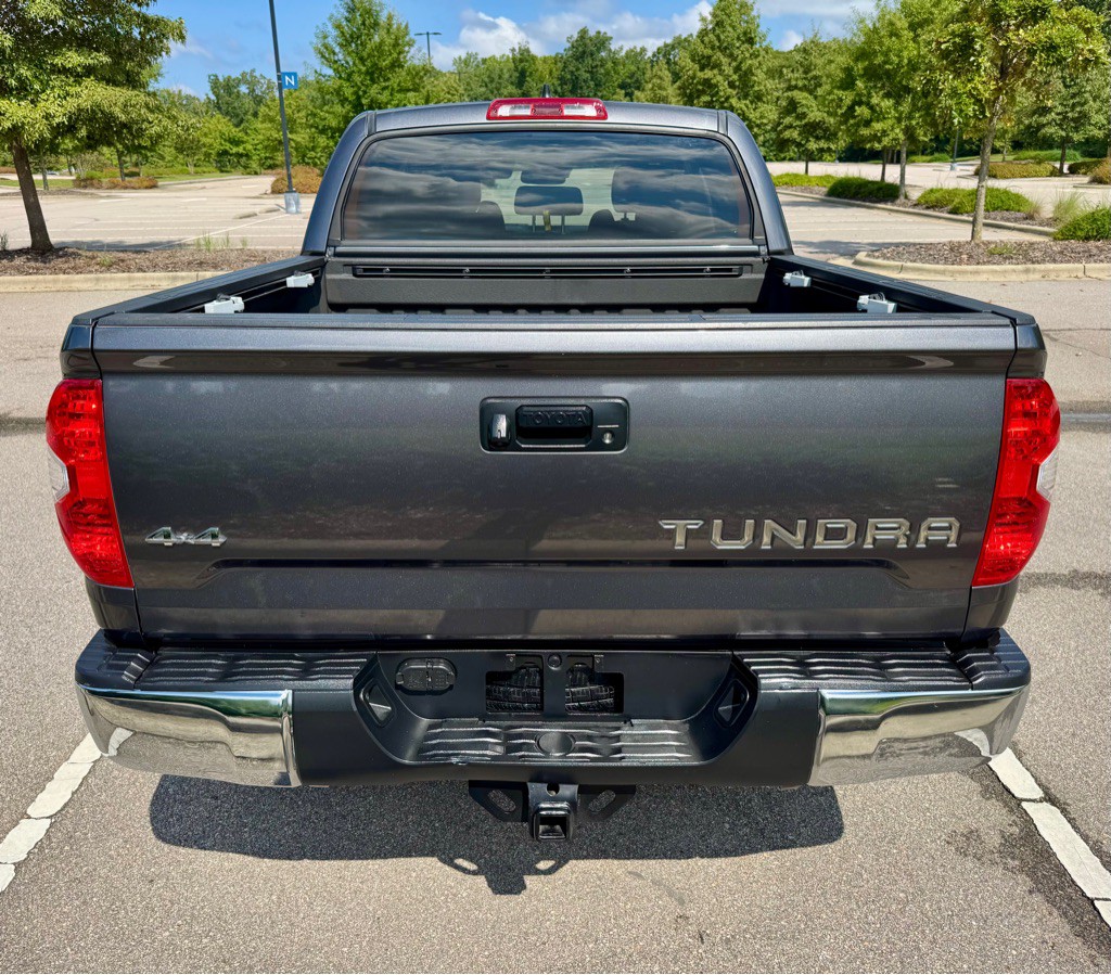 2020 Toyota Tundra Image 6