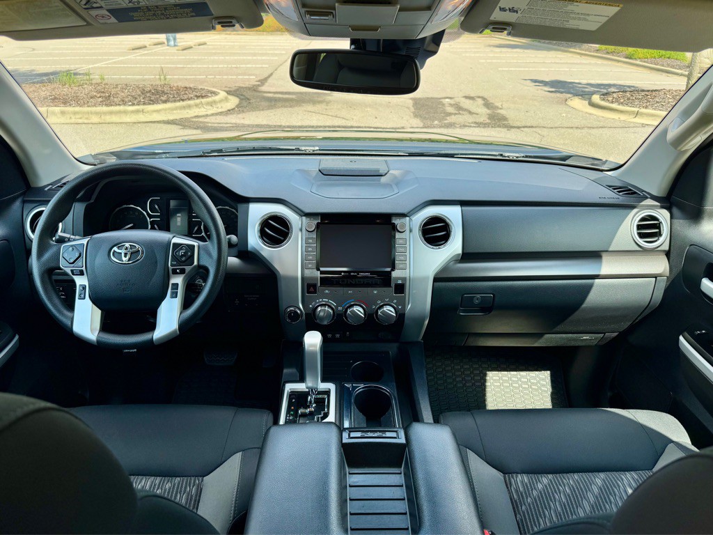 2020 Toyota Tundra Image 18