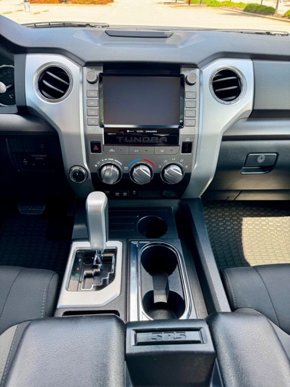 2020 Toyota Tundra Image 20