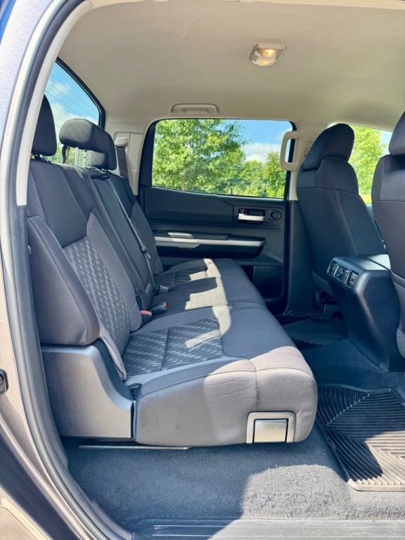 2020 Toyota Tundra Image 22