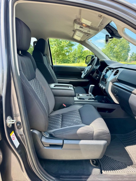 2020 Toyota Tundra Image 26