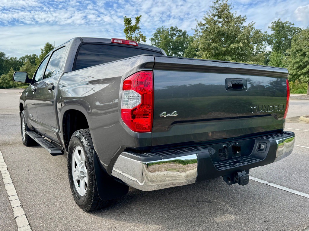 2016 Toyota Tundra Image 7