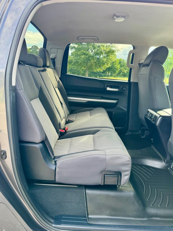 2016 Toyota Tundra Image 22